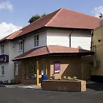 Premier Inn London Twickenham East